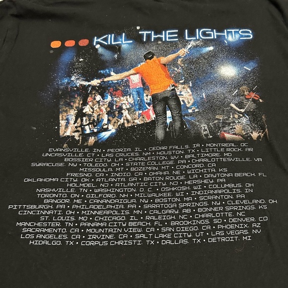 Men’s XL Luke Bryan Kill The Lights Tour T-Shirt - Picture 2 of 5